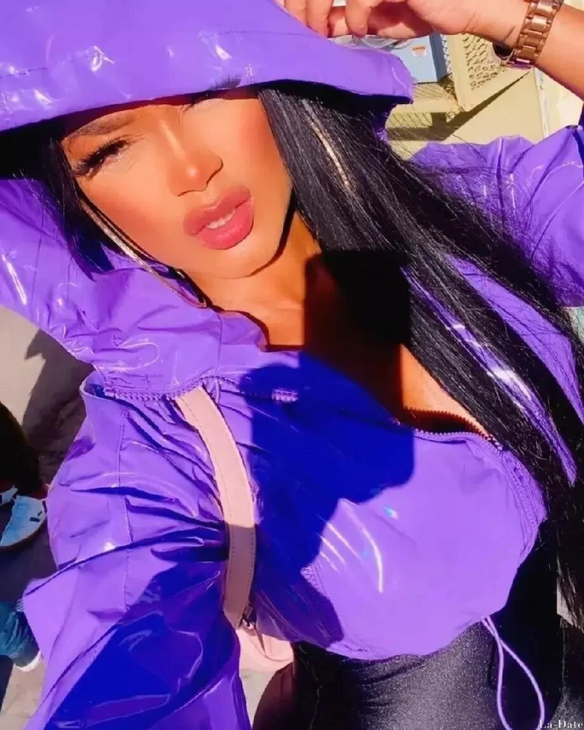 Andrea Profile image 3