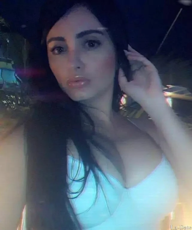 Camila Profile image 1