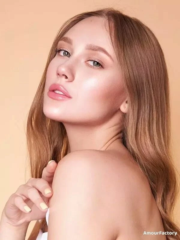 Angela Profile image 4