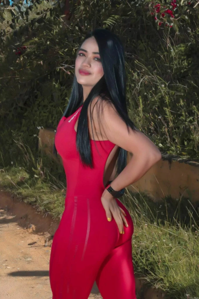 Alejandra Profile image 1