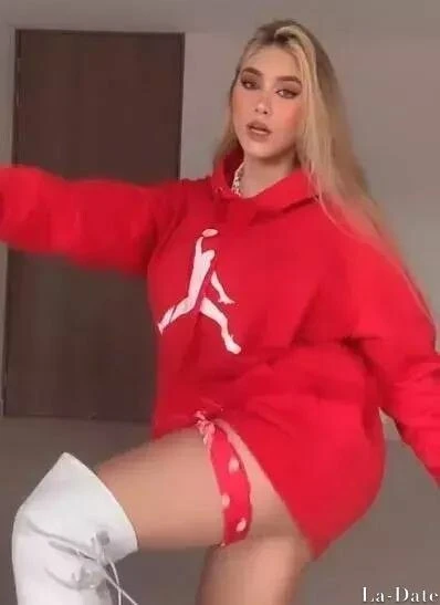 Johana Profile image 3