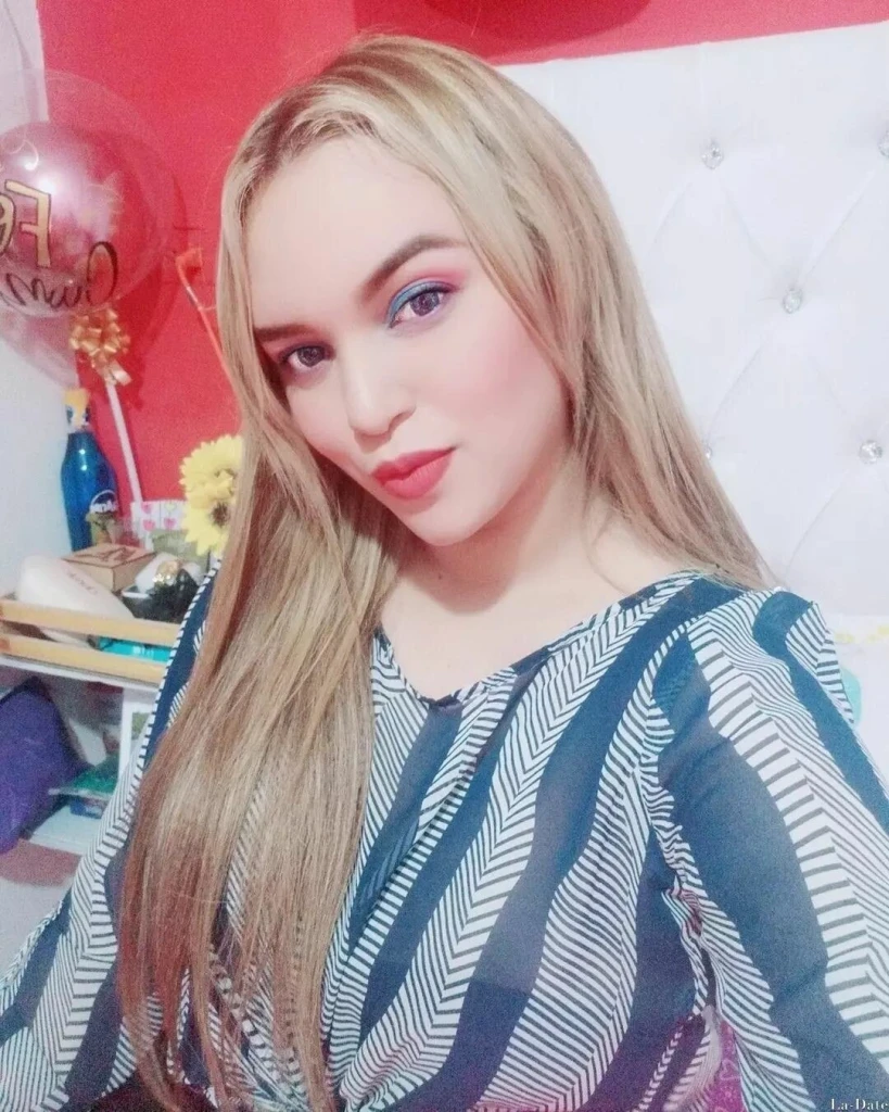 Emily Profile image 1