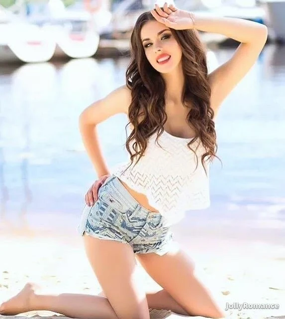 Kristina Profile image 3