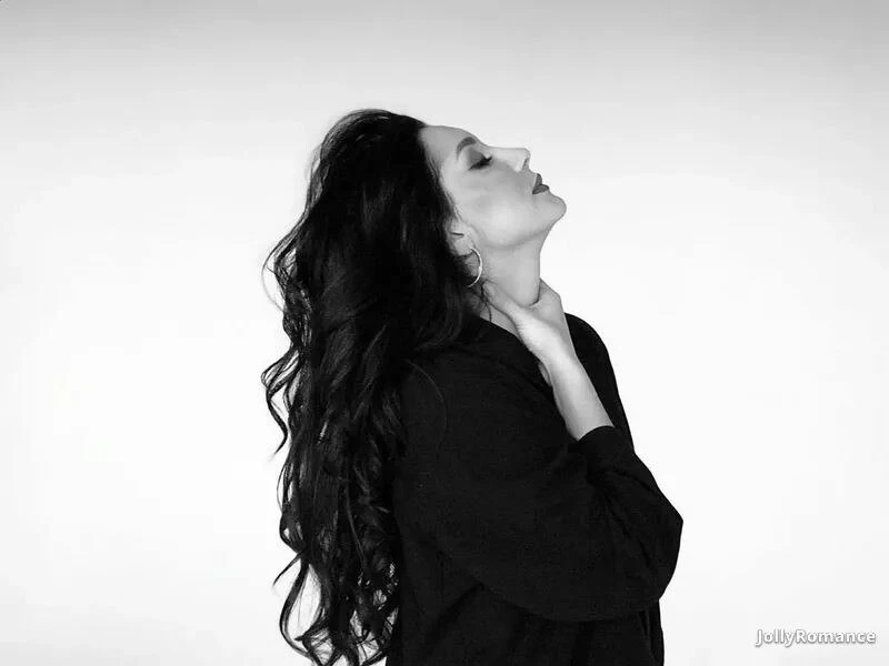 Inna Profile image 4