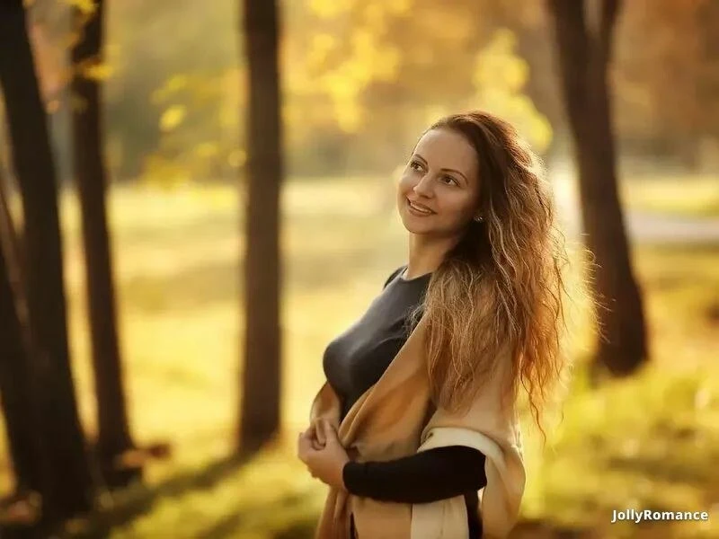 Alena Profile image 3