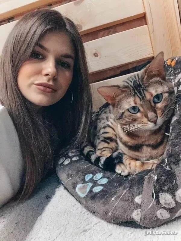 Lyubov Profile image 1