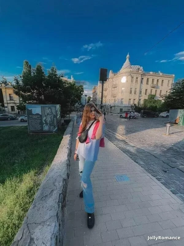 Lyubov Profile image 2