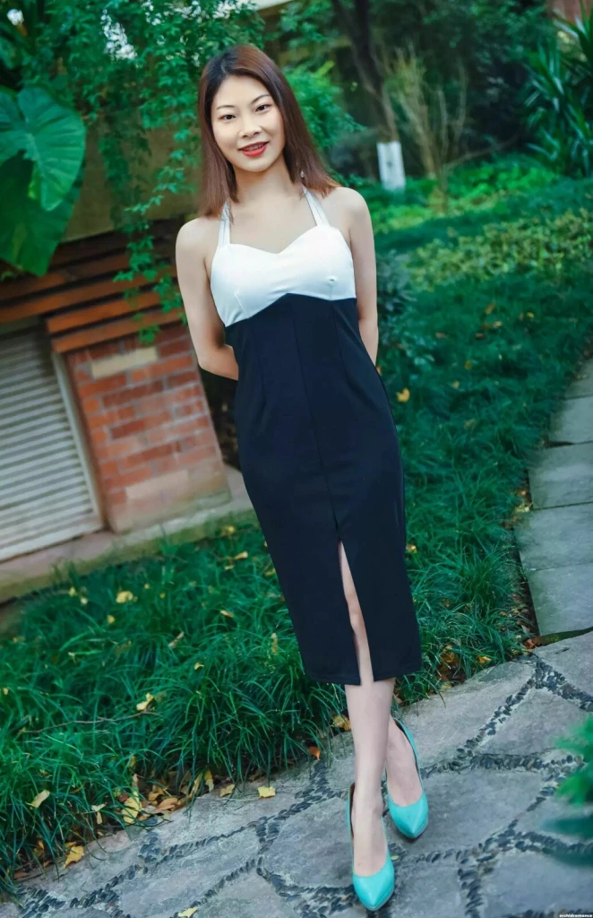 Elin Profile image 3