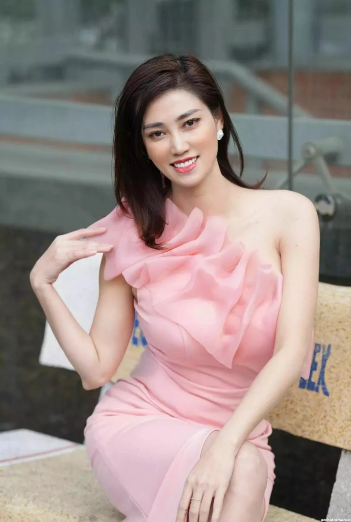 Chinh Profile image 3