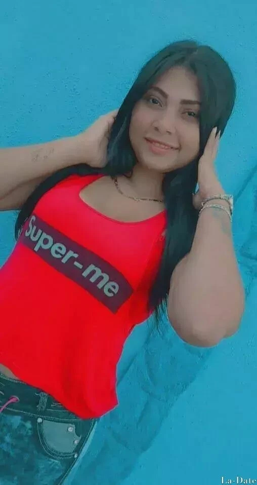 Anna Profile image 1