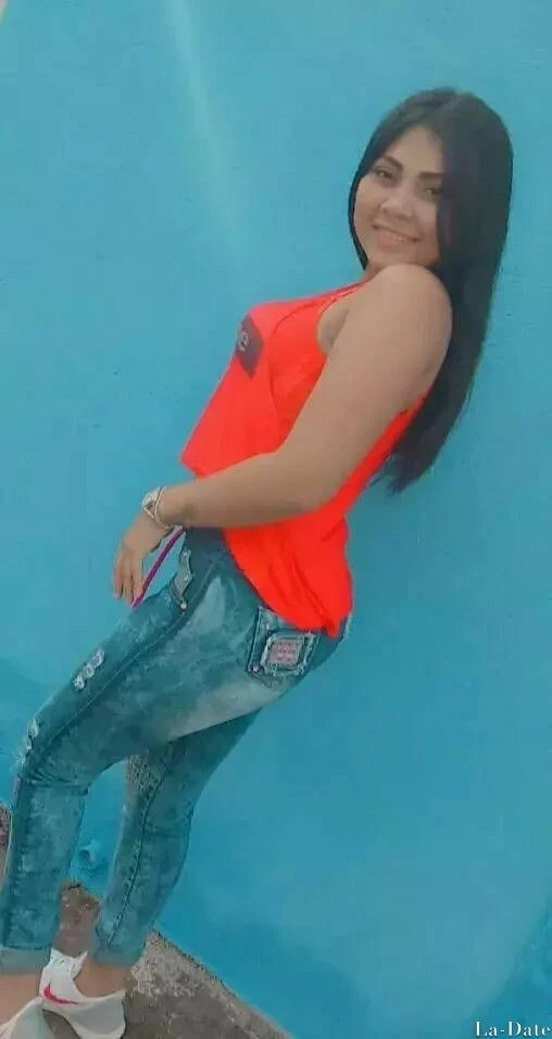 Anna Profile image 3