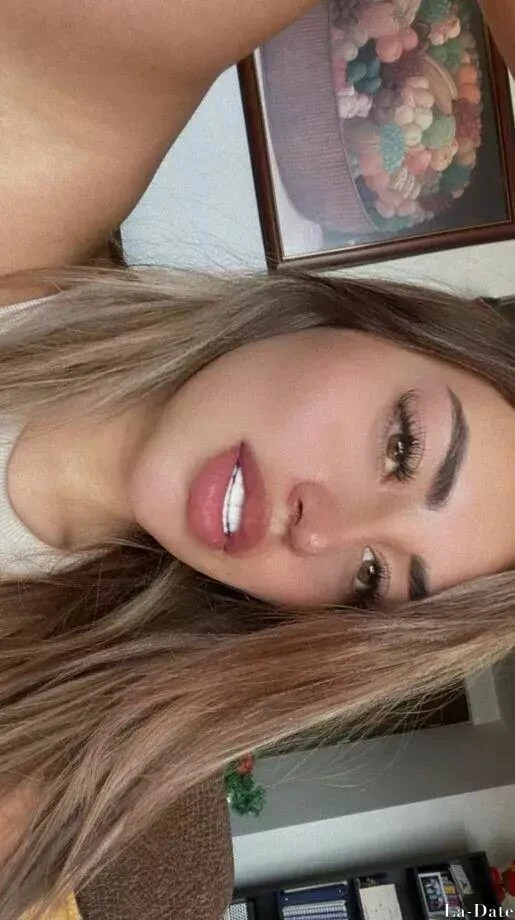 Karen Profile image 3