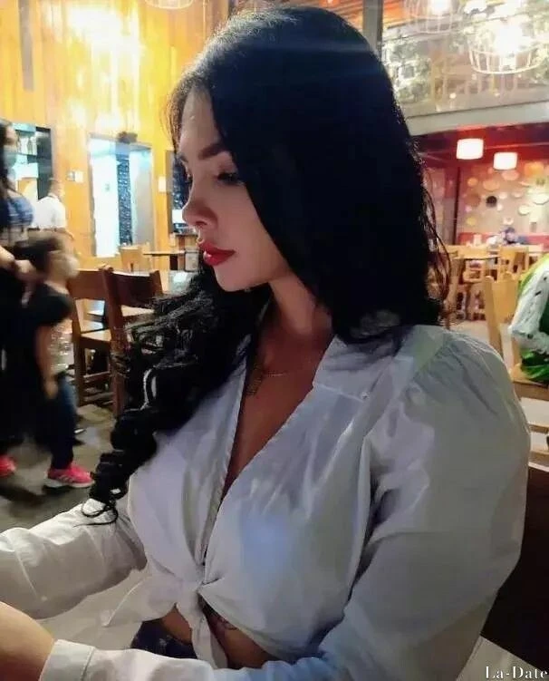 Camila Profile image 1