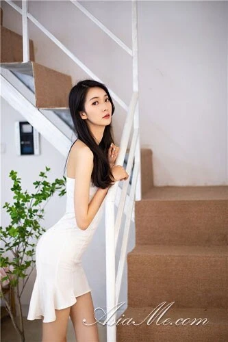 Rosy Profile image 3