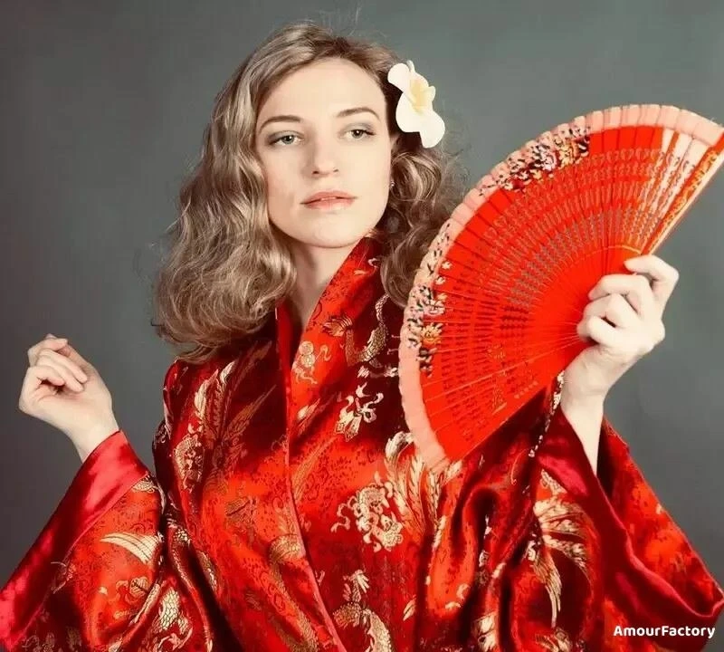 Oksana Profile image 4