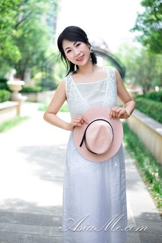 Hendy Profile image 1