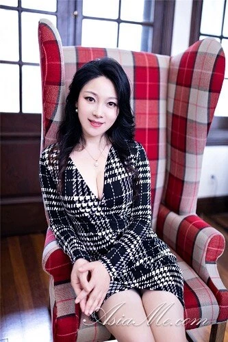 Yan Profile image 2