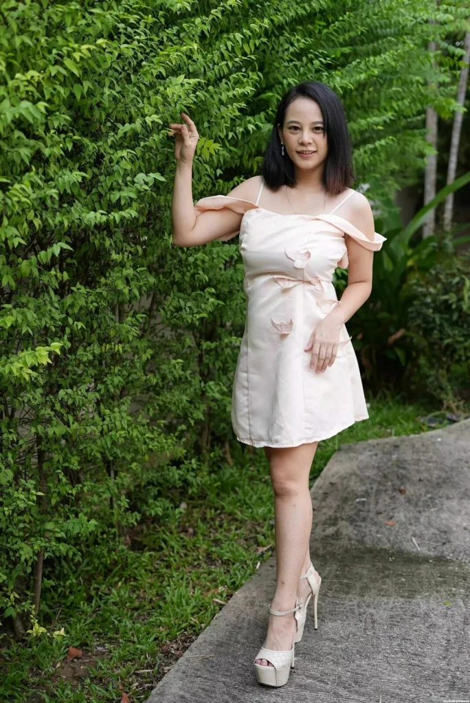 Lomlawan Profile image 1