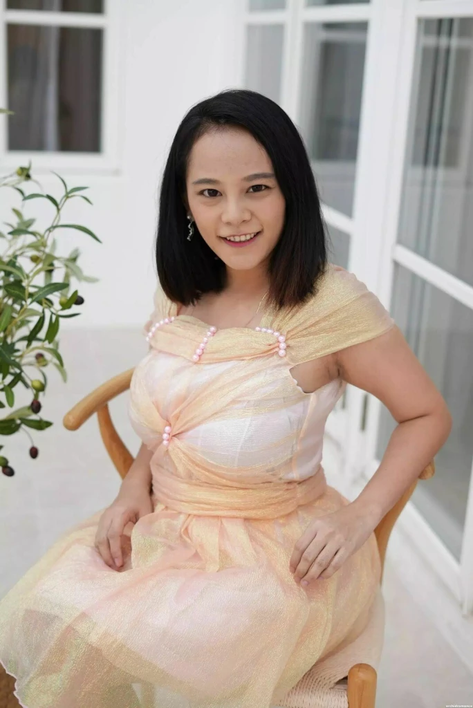 Lomlawan Profile image 2