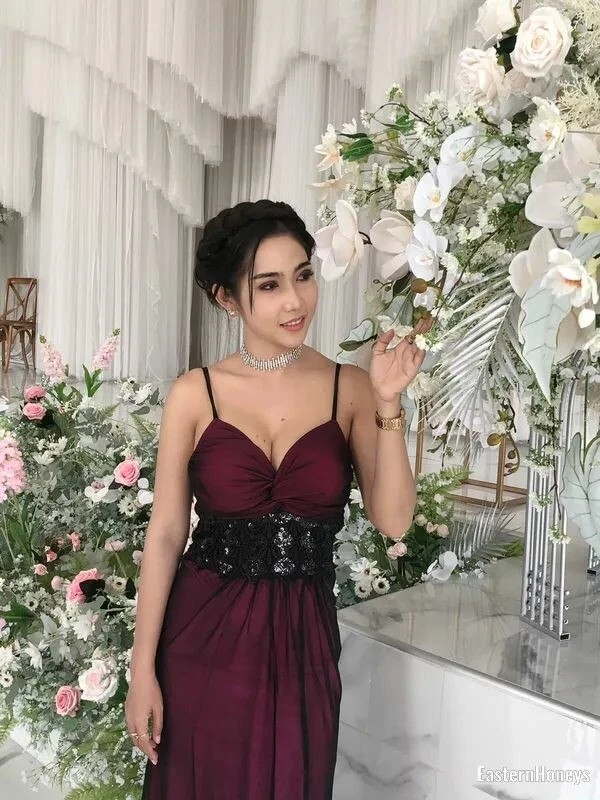Theera Profile image 3
