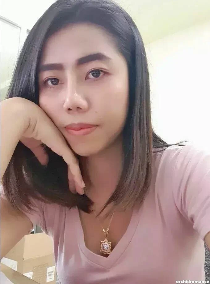 Nattha Profile image 2