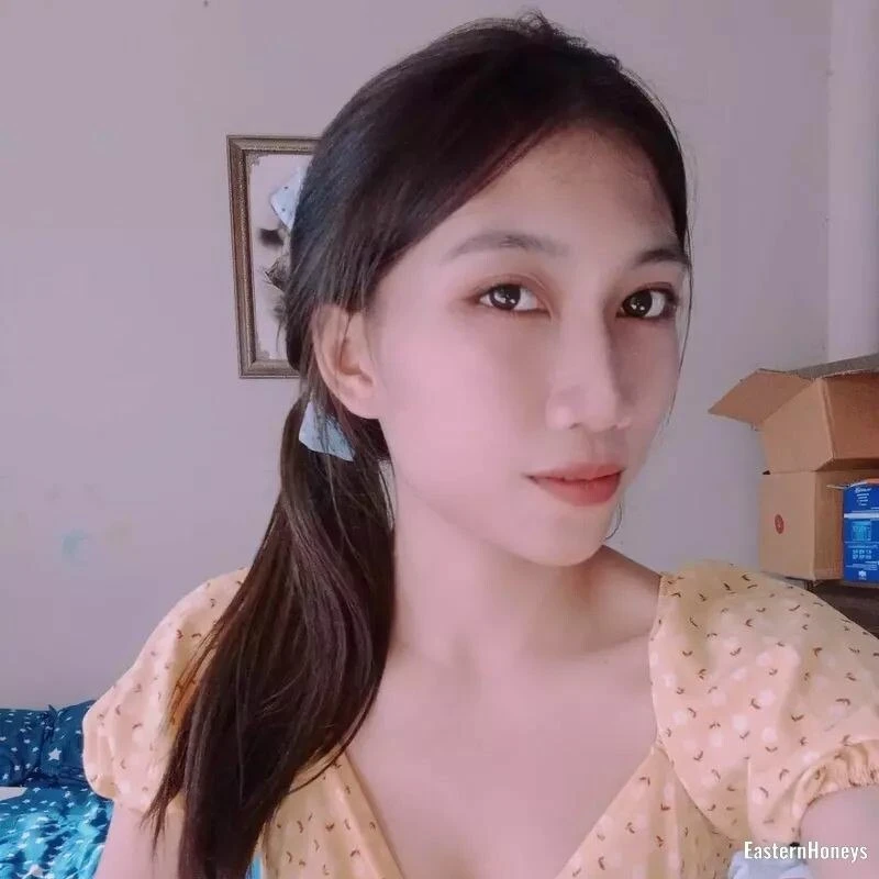 Napaporn Profile image 2