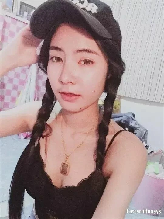 Bussabong Profile image 2