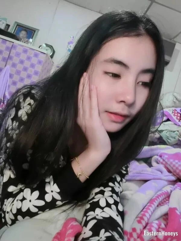 Bussabong Profile image 3