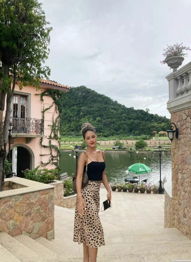 Wannee Profile image 1