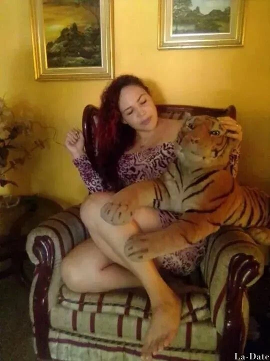 Aleli Profile image 1