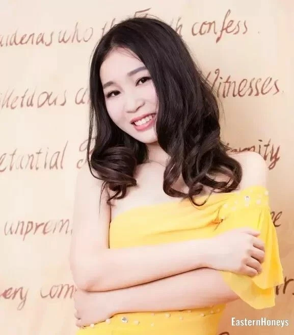 Bella Profile image 1