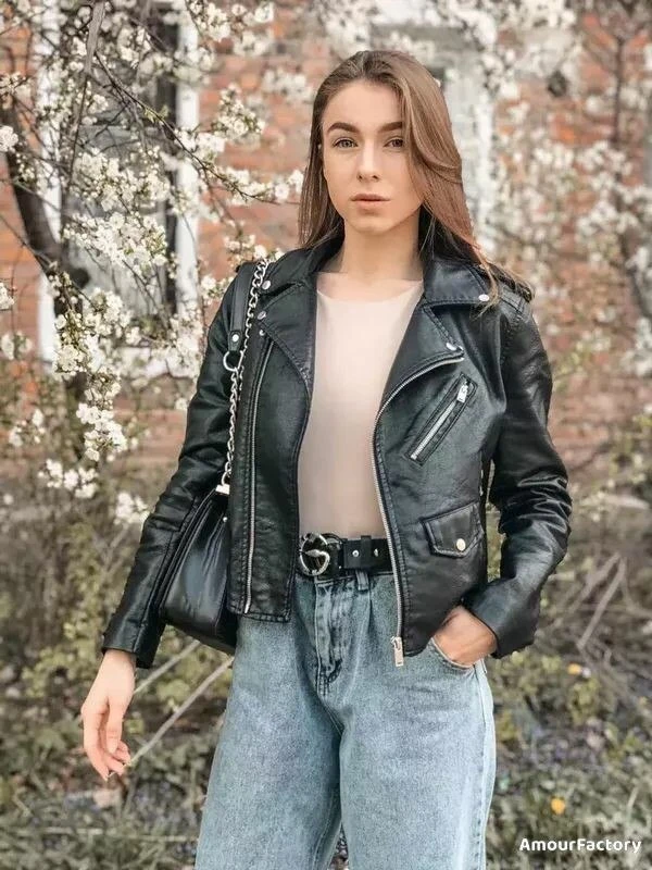 Inna Profile image 2