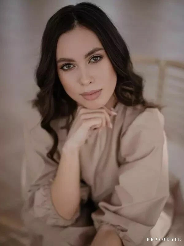 Ekaterina Profile image 1