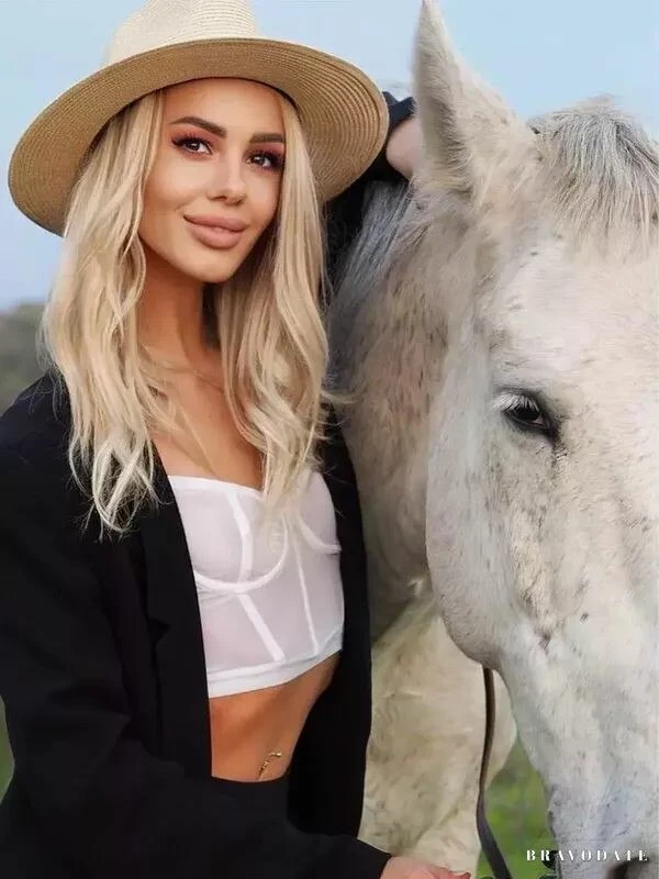 Daniella Profile image 1