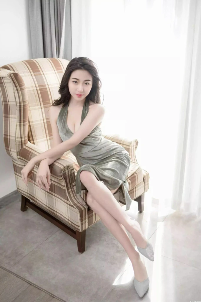 NuanXin Profile image 4