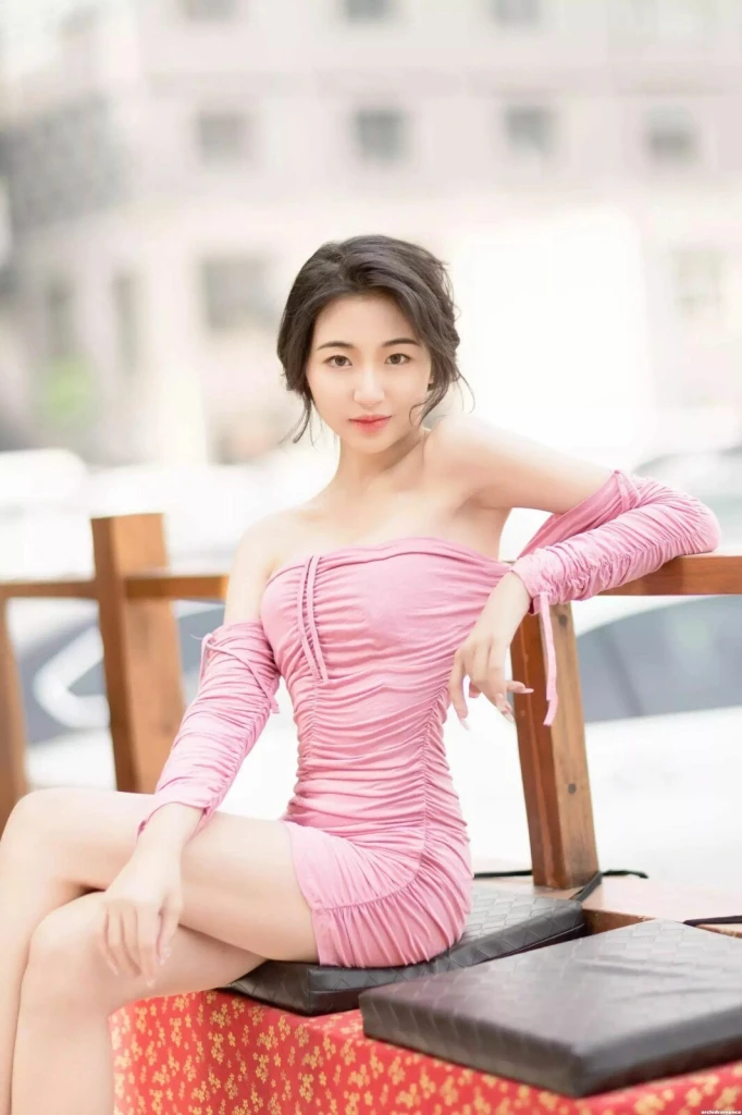 NuanXin Profile image 3