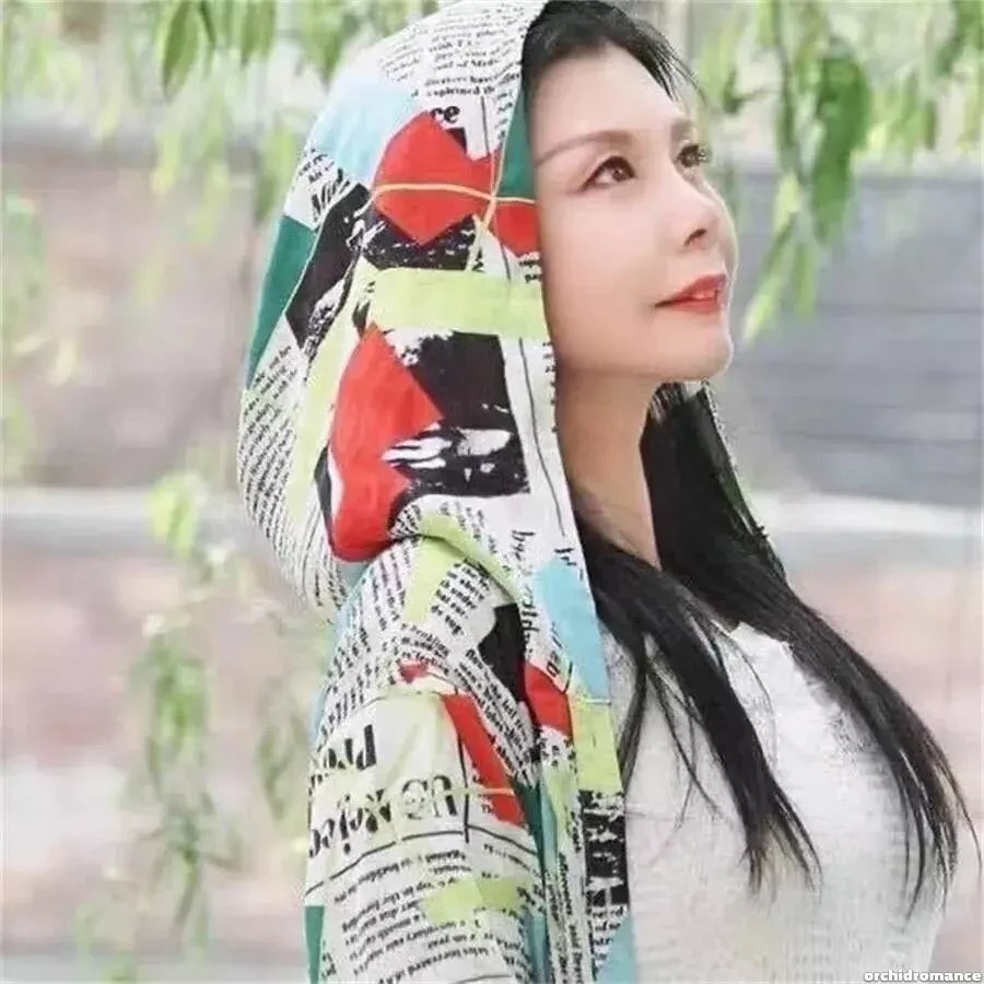 Yingqiao Deng Profile image 2