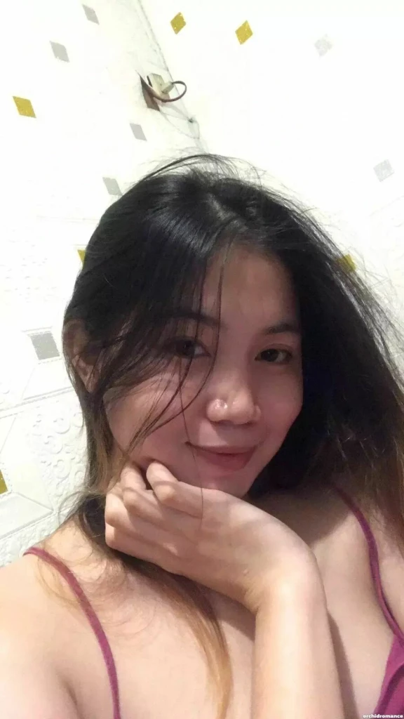 Kitty Profile image 4