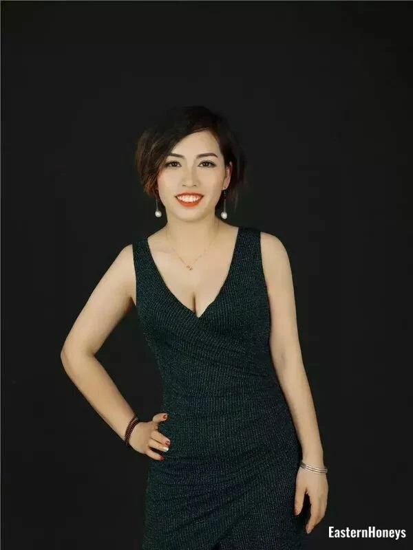 Diana Profile image 3