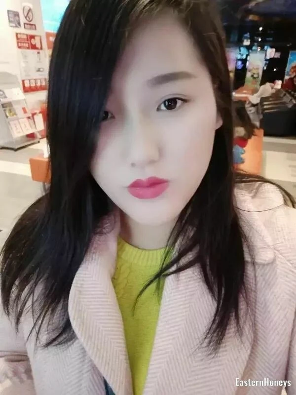 Hualan Zhang Profile image 2