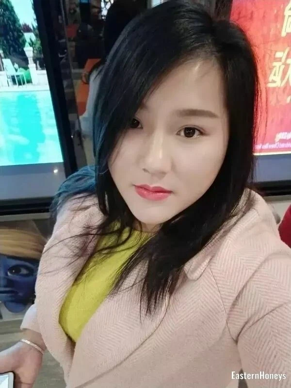 Hualan Zhang Profile image 1