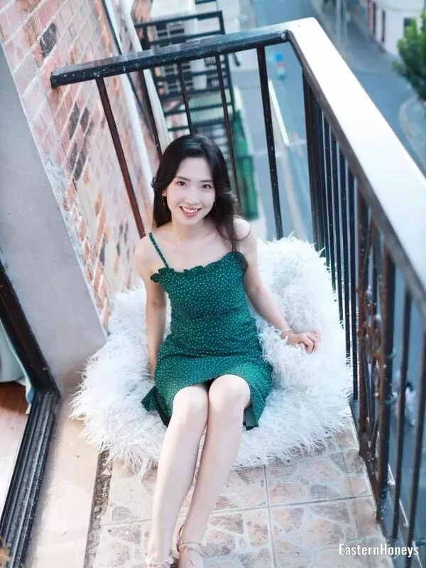 Yihui Cheng Profile image 1