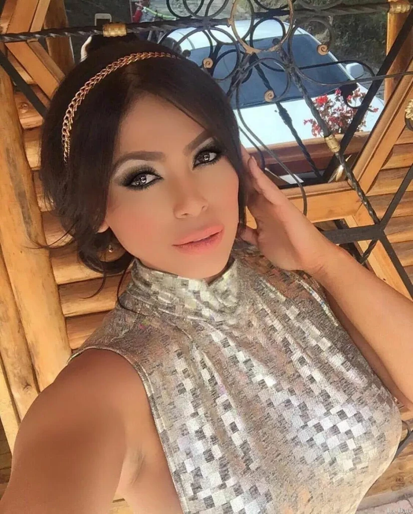 Sara Profile image 2