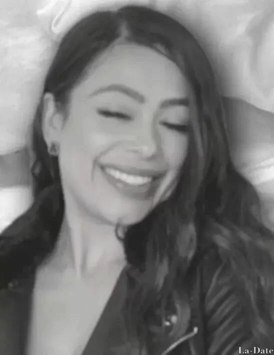 Sara Profile image 1