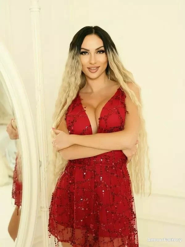 Anna Profile image 3