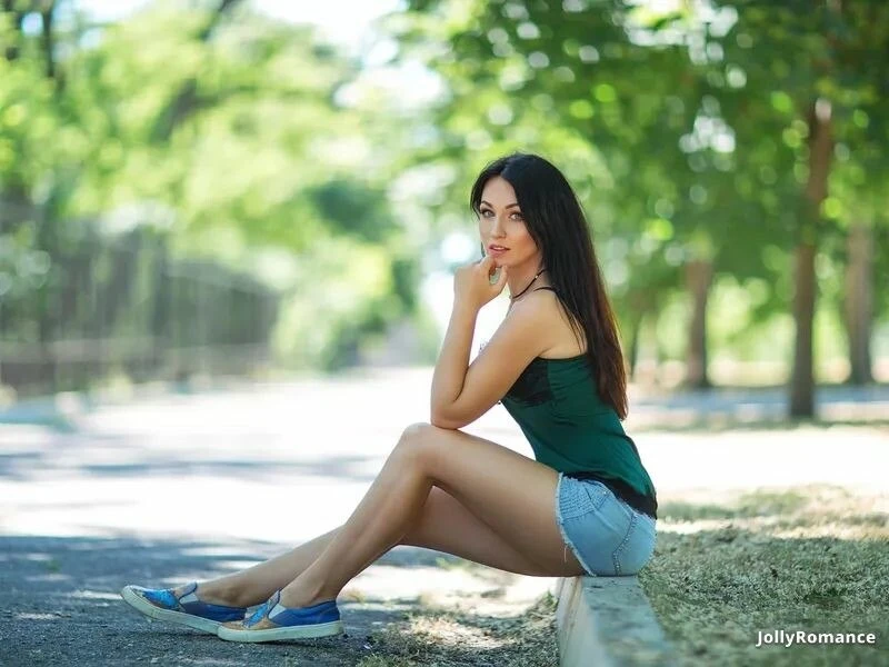 Yelyzaveta Profile image 2