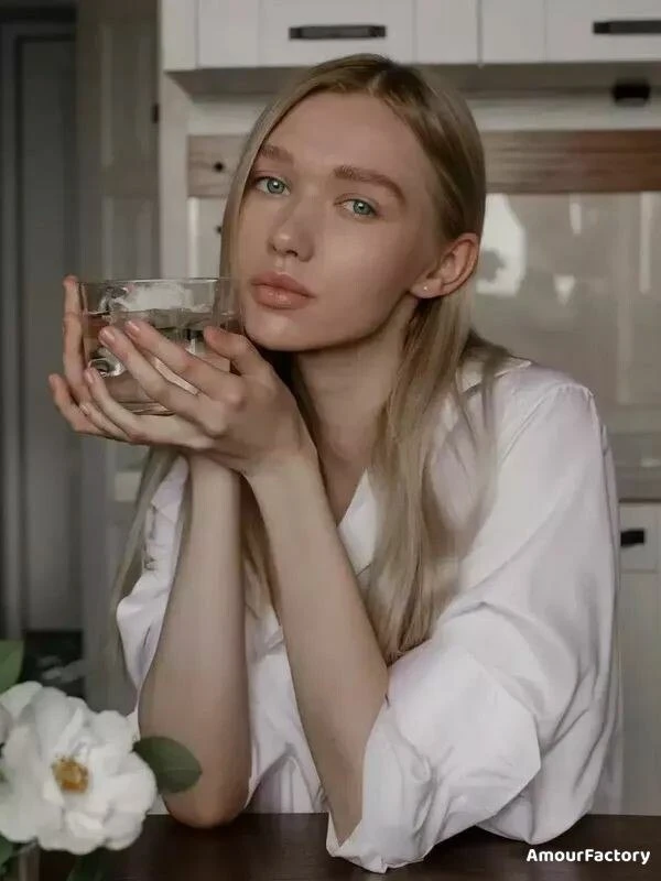 Ekaterina Profile image 3