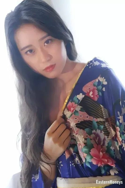 Qiaoting Profile image 3