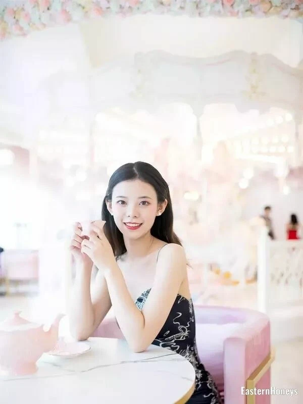 Zhenzhen Tan Profile image 1