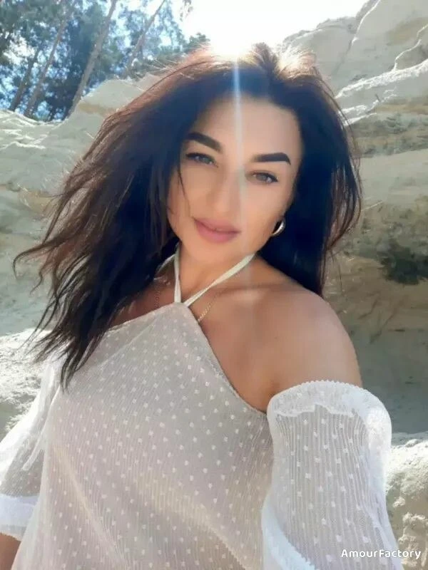 Evgeniya Profile image 4